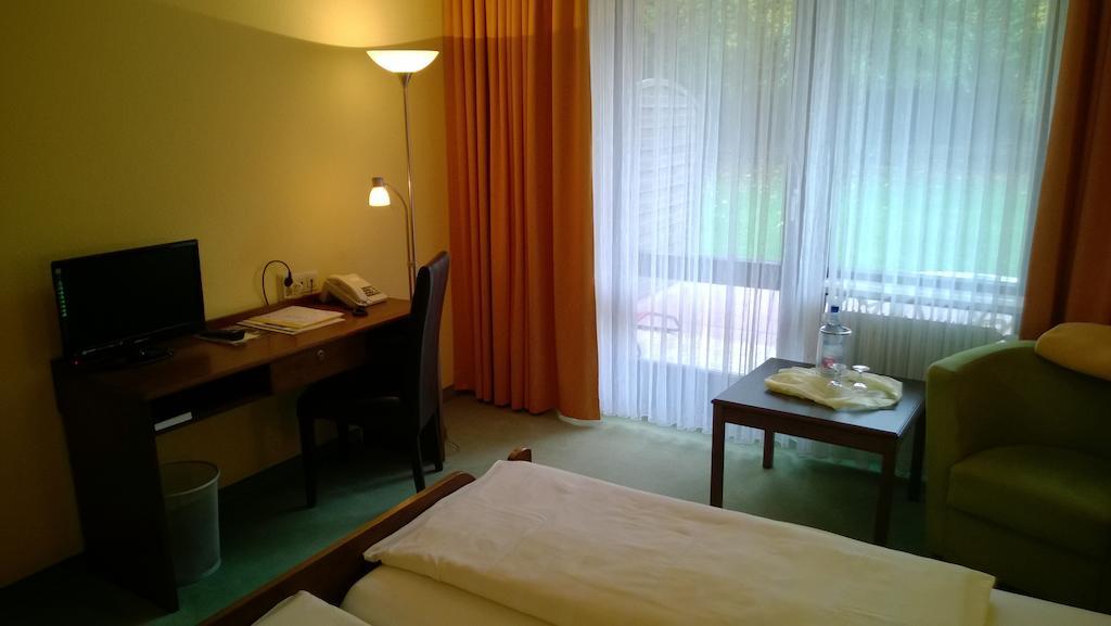 Landhotel Vierjahreszeiten Bad Königshofen im Grabfeld Cameră foto
